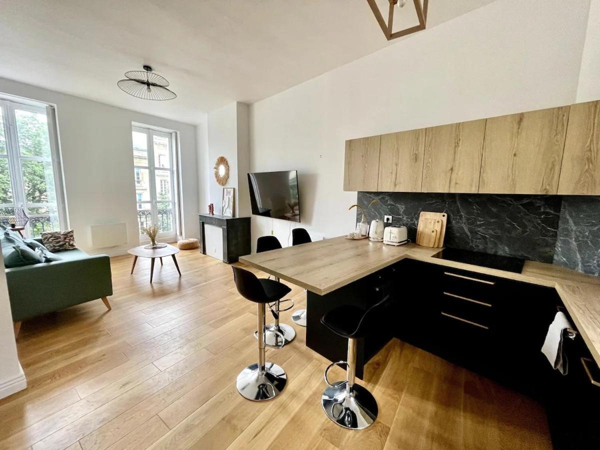 Superbe Appartement Neuf - Place Pey Berland Bordeaux Ngoại thất bức ảnh